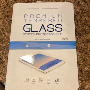 Premium tempered glass screen protector film